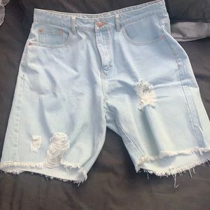 90s Style Bermuda Mom Shorts … Never Worn